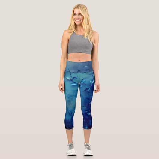 Deep Blue Decorative Leaves Capri Leggings (Vorderseite)