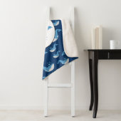 Deep Blue Ocean Whale Muster Individuelle Name Sherpadecke (Beispiel)