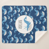 Deep Blue Ocean Whale Muster Individuelle Name Sherpadecke (Vorderseite (Horizontal))