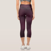 Deep Burgundy zu Rose Gold Mandala Tank Top Capri Leggings (Rückseite)