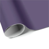 Deep Eggplant Plum Violet Lila Solid Color Geschenkpapier (Rolleneckpunkt)
