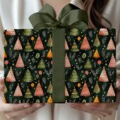 Deep Forest Green Nordic Christmas Tree Pattern Geschenkpapier