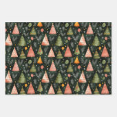 Deep Forest Green Nordic Christmas Tree Pattern Geschenkpapier Set (Vorderseite)
