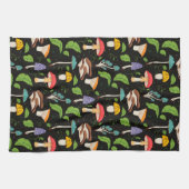 Deep Forest Magic: Colorful Mushrooms on Black Geschirrtuch (Horizontal)