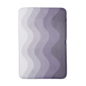 Deep Lila Grey Wavey Stripe Moderne Badematte (Vorderseite Vertikal)