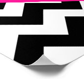 Deep Pink Heart on Black and White Zigzag Poster (Ecke)