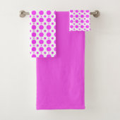 Deep Pink Polka Dot and Solid Bath Towel Set (Insitu)