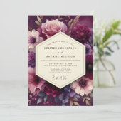 Deep Plum Lush Bloom Wedding Einladung (Stehend Vorderseite)