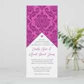 Deep Raspberry Damask Wirbel Hochzeit Einladung (Stehend Vorderseite)