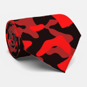 Deep Red Camouflage in Hell Rot und Schwarz Krawatte (Gerollt)