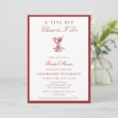 Deep Red Checkered Old Money Martini Bridal Shower Einladung (Stehend Vorderseite)