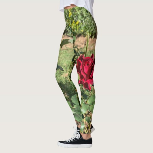 Deep red rose leggings (Links)