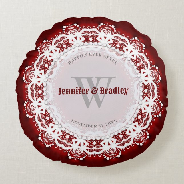 Deep Red & White Lace Wedding Keepake Geschenk Rundes Kissen (Vorderseite)