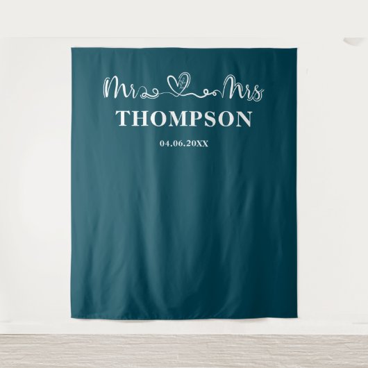 Deep Teal | Mr and Mrs Elegant Simple Backdrop Wandteppich (Vorderseite)