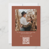 Deep Terracotta Fall Wedding | Autumn Photo & QR Einladung (Rückseite)
