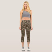 Deep Wood Camouflage Capri Leggings (Vorderseite)