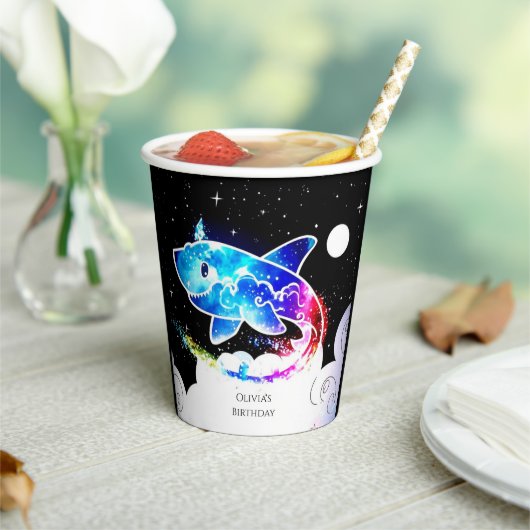 Deepsea Magical Simple Shark Birthday Pappbecher (In Situ)