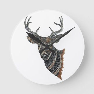 Deer Buck with Intricate Design Runde Wanduhr