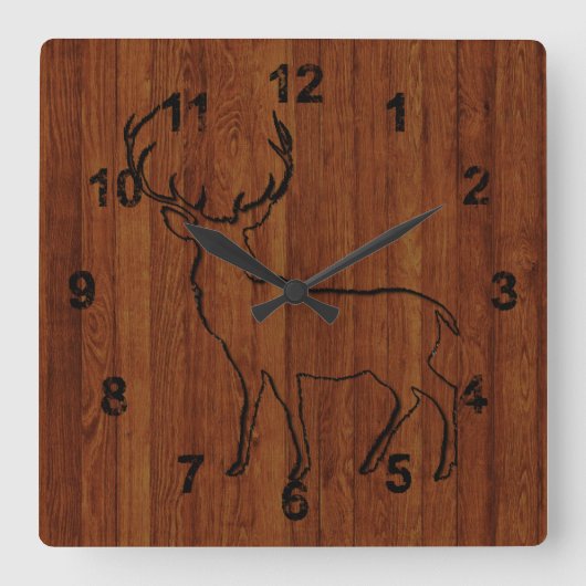 Deer Carved in Wood Effect Rustic Quadratische Wanduhr (Vorderseite)