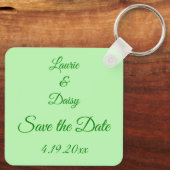 Deer Couple and Daisy Heart Custom Save the Date K Schlüsselanhänger (Rückseite)
