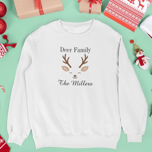 Deer Family Minimalist Reindeer Christmas Sweatshirt