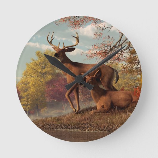 Deer on an Autumn Lakeshore Runde Wanduhr (Vorderseite)
