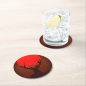 Deer Silhouette with Fiery Red Sunset Runder Pappuntersetzer (Vor Ort)