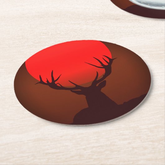 Deer Silhouette with Fiery Red Sunset Runder Pappuntersetzer (Angewinkelt)