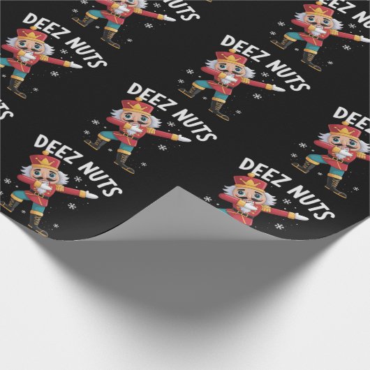 Deez Nuts Nutcracker Nut Funny Christmas  Geschenkpapier (Ecke)