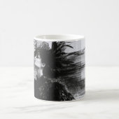 Defiant Gaze - Schwarz-Weiß-Portrait-Tasse Kaffeetasse (Mittel)
