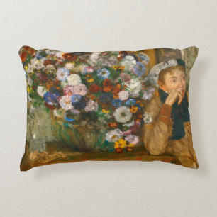 Degas A Women sitzt neben einer Vase von Blume Dekokissen