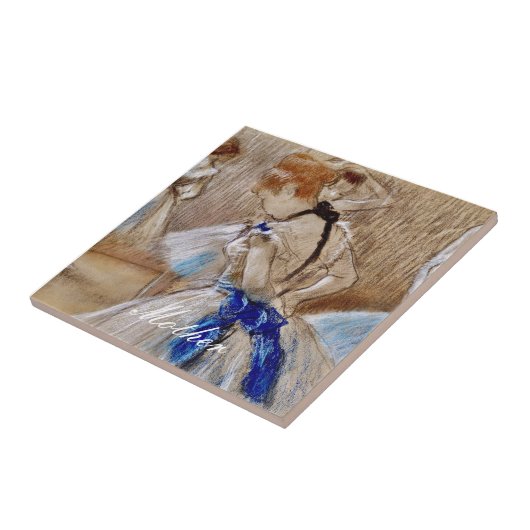 Degas Dancer mit blauem Band Fliese (Seite)