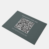 Dein benutzerdefinierter QR-Code-Text Marken-Gesch Fußmatte (Schrägansicht)