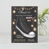 Dein Chic Girl Sweet 16 Sneaker Ball 16. Geburtsta Einladung (Stehend Vorderseite)