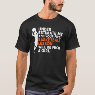 Dein erster Basketballunterricht wird von einem Mä T-Shirt