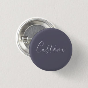 Dein Name Elegante Lavendel-Schrift auf nebligem Button