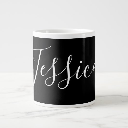 Dein Name | Elegantes weißes Script auf schwarz Jumbo-Tasse (Vorderseite)