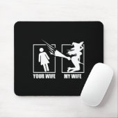 Deine Ehefrau Vs. Meine Ehefrau - Hexe Ehefrau Hal Mousepad (Mit Mouse)