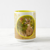 DEINE IM FELD MIT FALLFARBE/LEMONGELBE TASSE (Zentrum)