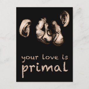 Deine Liebe ist urtümlich: Schimpansen küssen Postkarte