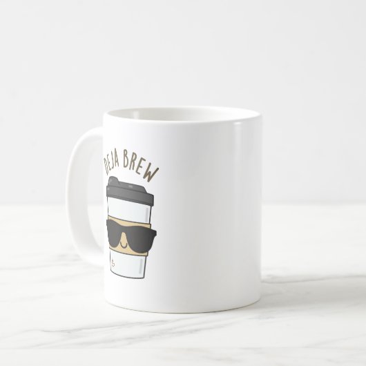 Deja Brew Funny Coffee Pun Kaffeetasse (Vorderseite Links)