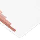 Deko-Elemente in einer Goldpalette der Rose Tischdecke (Schrägansicht)