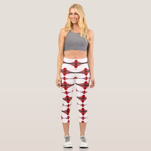 Deko-Elemente in Leggings mit tiefroten Kapiteln (Vorderseite)