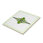 Deko-Elemente in mossartigen Grüntönen Fliese (Seite)