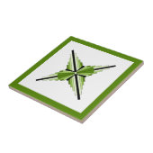 Deko-Elemente in mossartigen Grüntönen Fliese (Seite)