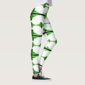 Deko-Elemente in tief grünen Leggings (Rechts)