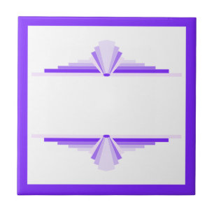 Deko-Elemente in tiefen und hellen Purpurfarben Fliese