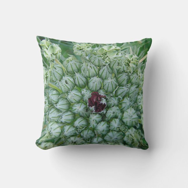 Dekokissen weiß s-Grüne Wildblüten mit Roter Mitte (Vorderseite)