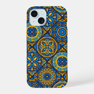 Dekoration aus traditionellen Töpfereien iPhone 15 Hülle