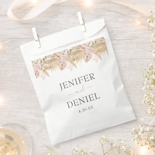 Dekoration der neutralen Palme und Pampas-Blume Ho Geschenktütchen (Ausgeschnitten)